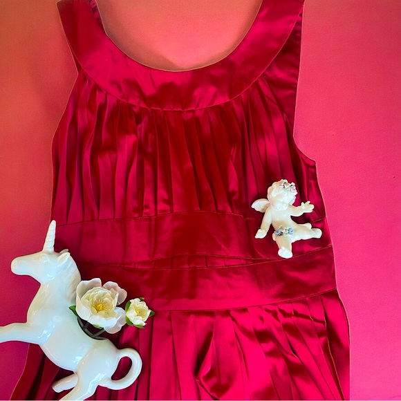 Moschino Scoop Neck Sleeveless Knee-length Dress - Picture 4 of 4